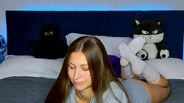 MissEmilyMiller online show from March 26, 2026, 7:12 pm