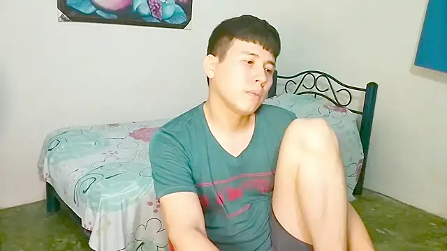 Nickk Wolf online show from July 12, 2026, 12:33 am