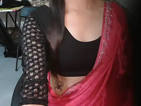 lovepihuu online show from March 31, 2026, 5:53 am