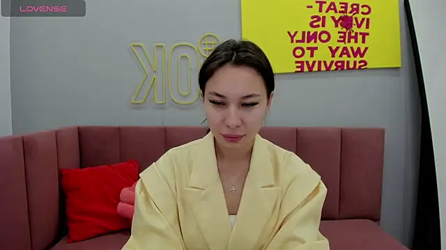 Kat  cat online show from November 16, 2025, 2:16 am