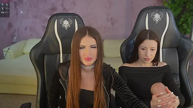 Goldie Flame online show from November 6, 2025, 11:20 pm