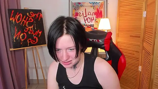 ayakskalermonss online show from November 23, 2025, 2:05 pm