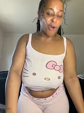 Snapshot of yummy0322 chatting on February 23, 2026, 4:07 pm yummy0322 online show from February 23, 2026, 4:07 pm