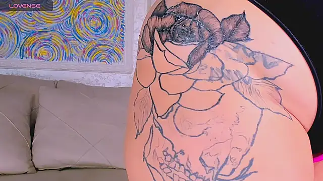 Snapshot of marrenaa chatting on September 28, 2025, 4:19 am marrenaa online show from September 28, 2025, 4:19 am