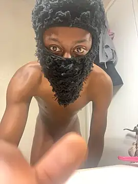 Snapshot of fpbitches1 chatting on September 20, 2025, 1:27 pm fpbitches1 online show from September 20, 2025, 1:27 pm