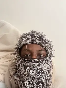 Snapshot of fpbitches1 chatting on September 18, 2025, 1:58 pm fpbitches1 online show from September 18, 2025, 1:58 pm