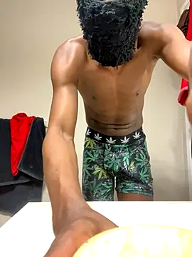 Snapshot of fpbitches1 chatting on October 25, 2025, 3:12 pm fpbitches1 online show from October 25, 2025, 3:12 pm