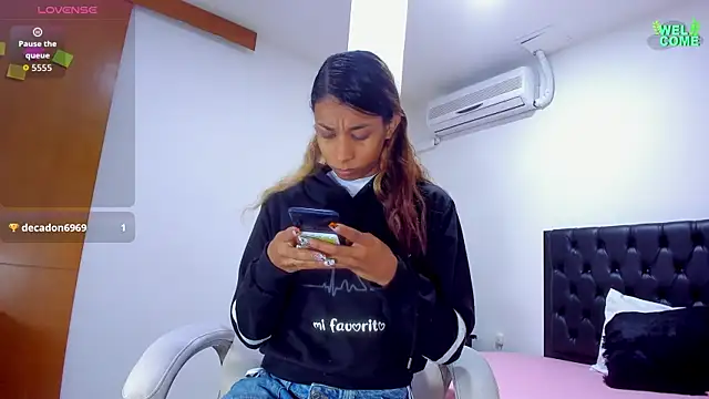 ivi lopez online show from October 27, 2025, 12:17 pm