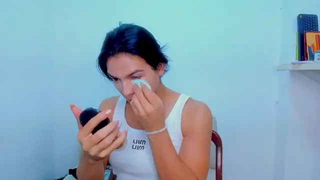 ISA BELLA VZL online show from April 5, 2026, 6:58 pm