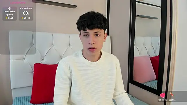 Snapshot of Axel__Evans chatting on September 18, 2025, 12:52 pm Axel Evans online show from September 18, 2025, 12:52 pm