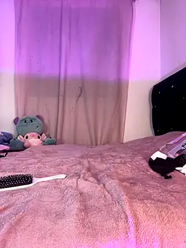 Snapshot of Im_tinaa_sr chatting on October 20, 2025, 1:18 am Im tinaa sr online show from October 20, 2025, 1:18 am