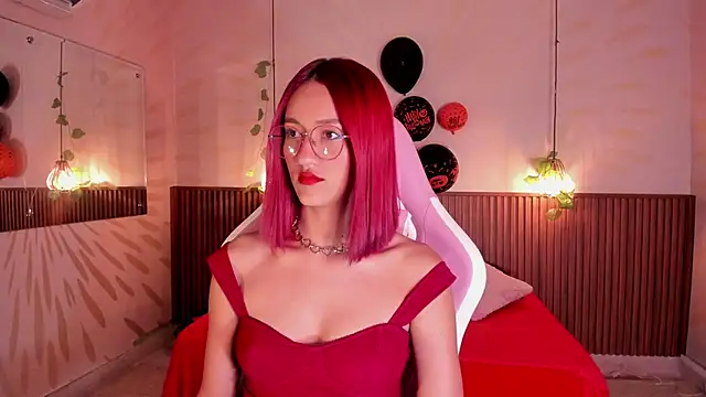 Snapshot of daphne_courtis chatting on October 28, 2025, 3:18 am daphne courtis online show from October 28, 2025, 3:18 am