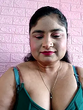 hornyriyanka online show from March 28, 2026, 3:18 am