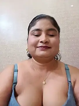 Snapshot of hornyriyanka chatting on July 20, 2026, 3:03 am hornyriyanka online show from July 20, 2026, 3:03 am