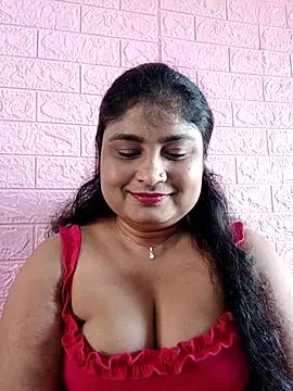 Snapshot of hornyriyanka chatting on September 24, 2025, 2:07 am hornyriyanka online show from September 24, 2025, 2:07 am