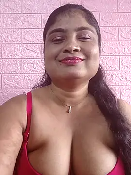Snapshot of hornyriyanka chatting on October 5, 2025, 2:13 am hornyriyanka online show from October 5, 2025, 2:13 am