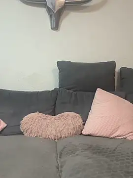 Snapshot of shortybig_official chatting on February 18, 2026, 5:16 am shortybig official online show from February 18, 2026, 5:16 am