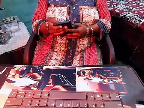 PREETI BABY online show from April 15, 2026, 4:33 pm