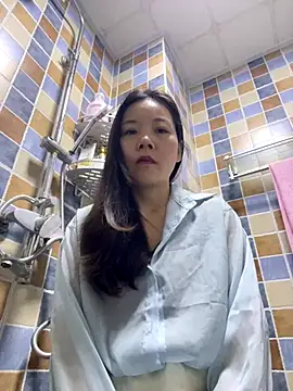 xinmeng-000 online show from December 23, 2025, 6:45 am