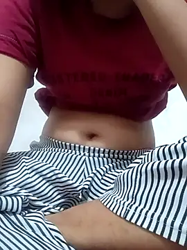 kittu0987 online show from November 13, 2025, 4:05 am