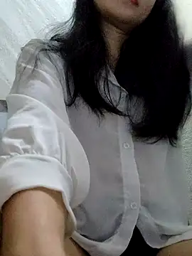 Maria2299 online show from July 27, 2026, 2:13 pm