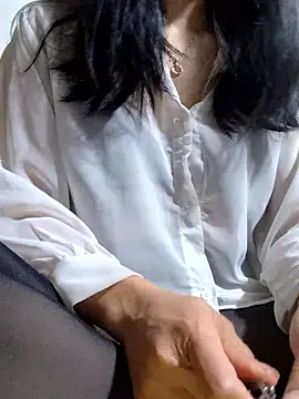 Snapshot of Maria2299 chatting on February 18, 2026, 7:39 am Maria2299 online show from February 18, 2026, 7:39 am