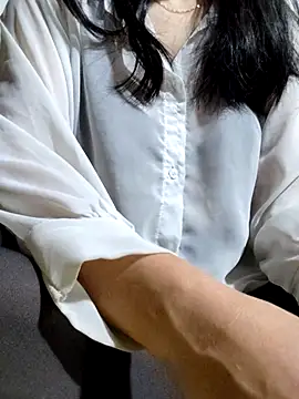 Snapshot of Maria2299 chatting on February 24, 2026, 7:26 pm Maria2299 online show from February 24, 2026, 7:26 pm