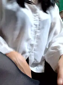 Snapshot of Maria2299 chatting on January 15, 2026, 9:18 pm Maria2299 online show from January 15, 2026, 9:18 pm