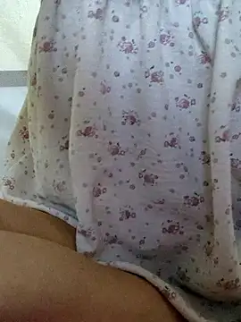 Maria2299 online show from April 6, 2026, 11:06 pm