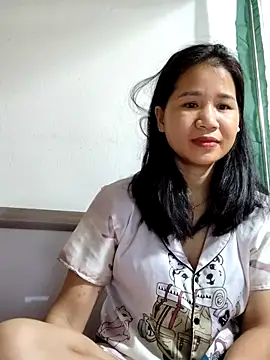 Snapshot of Maria2299 chatting on October 4, 2025, 4:19 pm Maria2299 online show from October 4, 2025, 4:19 pm