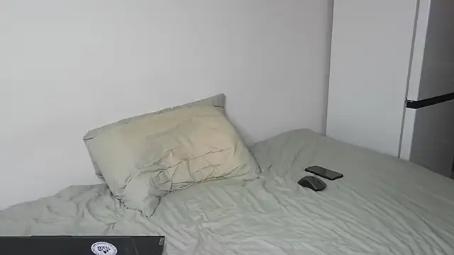 BuiltToTop online show from September 19, 2025, 2:54 pm