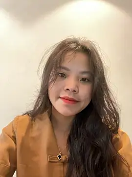 Bella 7777 online show from October 4, 2025, 4:14 am