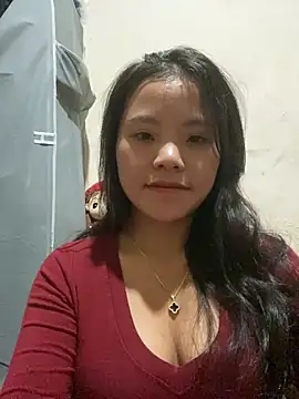 Snapshot of Bella_7777 chatting on September 10, 2025, 3:22 pm Bella 7777 online show from September 10, 2025, 3:22 pm