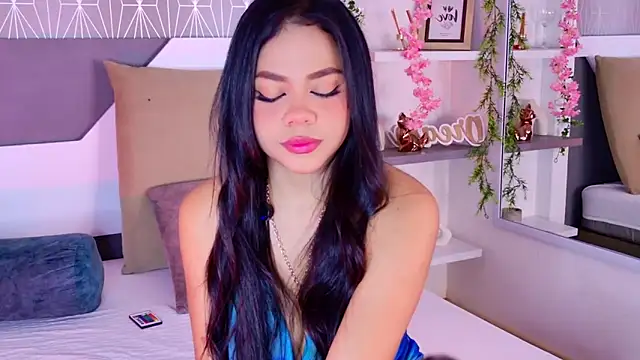 Snapshot of Celine_Lee chatting on November 7, 2025, 3:27 pm Celine Lee online show from November 7, 2025, 3:27 pm