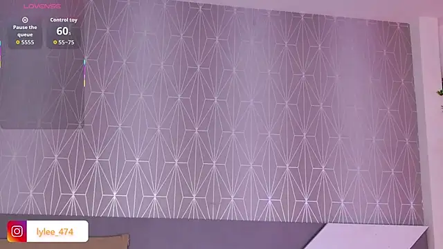 Snapshot of Celine_Lee chatting on December 2, 2025, 2:41 pm Celine Lee online show from December 2, 2025, 2:41 pm