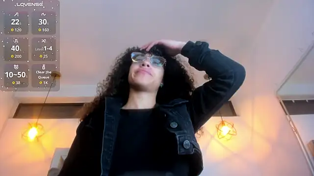 Snapshot of Hanna_Cornee_ chatting on February 16, 2026, 12:26 pm Hanna Cornee online show from February 16, 2026, 12:26 pm