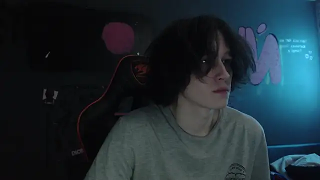 min1pekka online show from November 27, 2025, 1:17 am