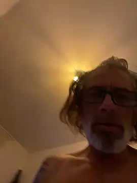 crisfootlicker online show from August 4, 2026, 5:17 pm
