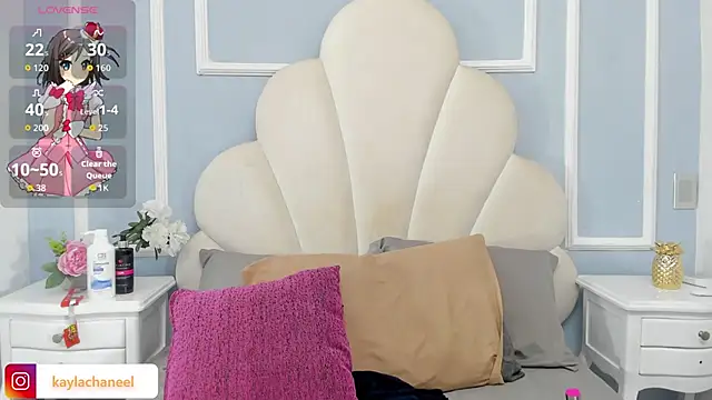 Snapshot of Kaylachannell chatting on September 20, 2025, 3:33 am Kaylachannell online show from September 20, 2025, 3:33 am