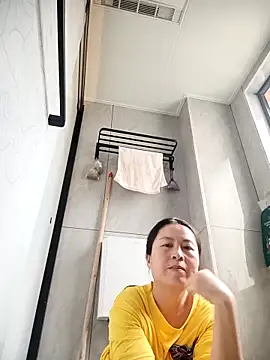 Snapshot of chengcheng12 chatting on October 18, 2025, 1:51 am chengcheng12 online show from October 18, 2025, 1:51 am