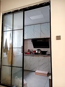 Snapshot of chengcheng12 chatting on October 12, 2025, 12:34 am chengcheng12 online show from October 12, 2025, 12:34 am