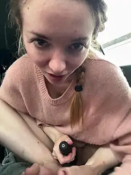 FayeFlame online show from February 21, 2026, 1:13 pm