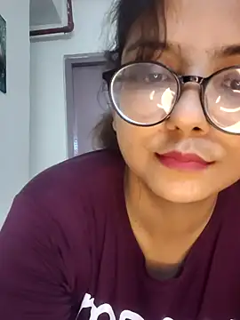 Snapshot of nishaa_baby chatting on September 9, 2025, 3:54 pm nishaa baby online show from September 9, 2025, 3:54 pm