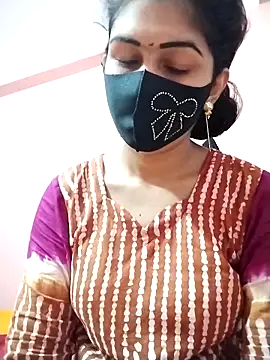 Snapshot of Prionti- chatting on September 27, 2025, 1:01 am Prionti- online show from September 27, 2025, 1:01 am