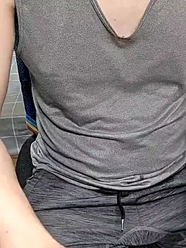 Snapshot of 25monster chatting on February 15, 2026, 7:57 pm 25monster online show from February 15, 2026, 7:57 pm