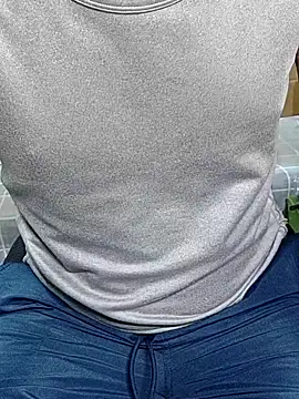 Snapshot of 25monster chatting on February 17, 2026, 7:00 pm 25monster online show from February 17, 2026, 7:00 pm