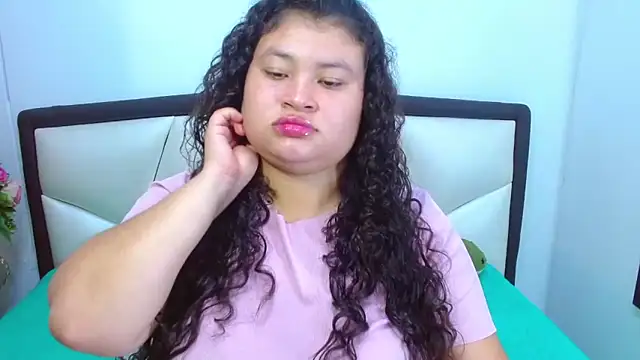 Madison Copers online show from March 23, 2026, 12:33 am