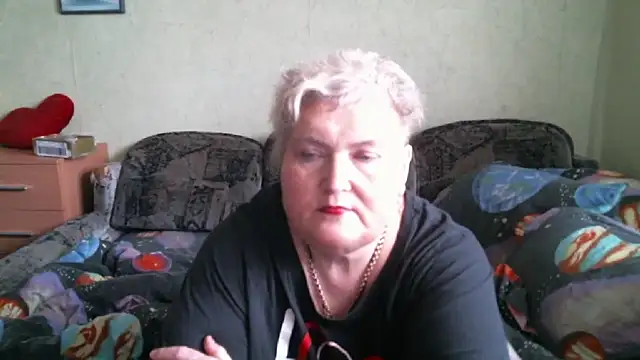 Snapshot of Lana555 chatting on February 15, 2026, 8:35 am Lana555 online show from February 15, 2026, 8:35 am