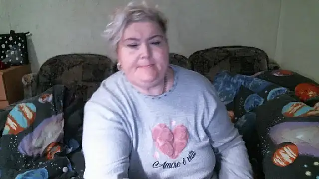 Snapshot of Lana555 chatting on October 3, 2025, 6:20 pm Lana555 online show from October 3, 2025, 6:20 pm