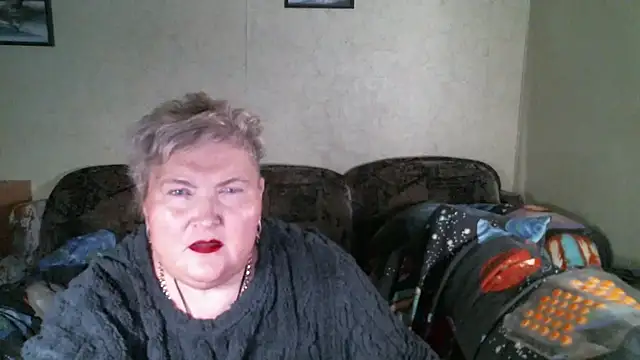 Snapshot of Lana555 chatting on February 15, 2026, 8:41 pm Lana555 online show from February 15, 2026, 8:41 pm